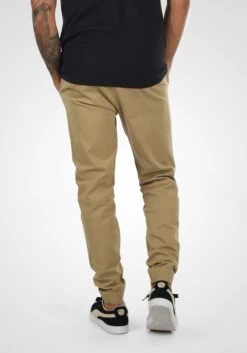 Solid Chinos Regular Chino Henako Heren Beige -Herenkleding 32ba9fd25194f509aecb09769818edac