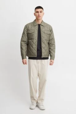 Solid Tussenjassen Tussenjas Erhard Heren Donkergroen 10 Solid Tussenjassen Tussenjas Erhard Heren Donkergroen -Herenkleding 5d6ee8801071fab719ffea28fc4d8120