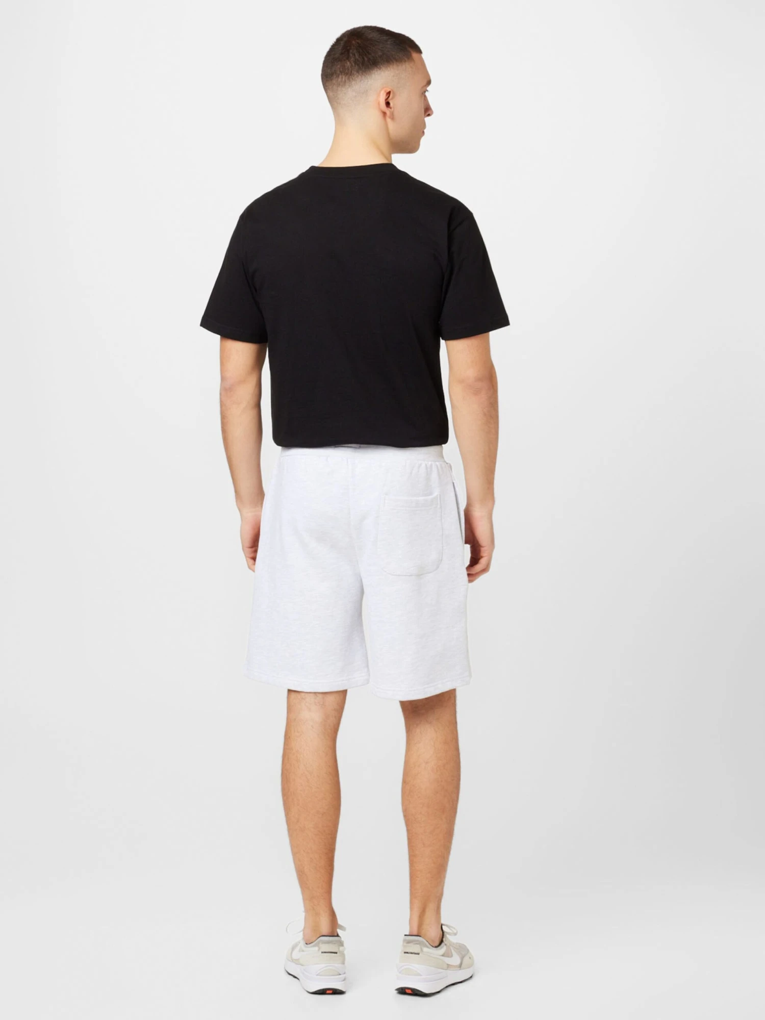 MARKET Sweat Shorts Loosefit Broek Heren Lichtgrijs 4 MARKET Sweat Shorts Loosefit Broek Heren Lichtgrijs - Afbeelding 4