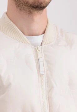 Alpha Industries Tussenjassen Tussenjas Heren Wit -Herenkleding 8cfa7f0b96b52ce0989da9849eefce27