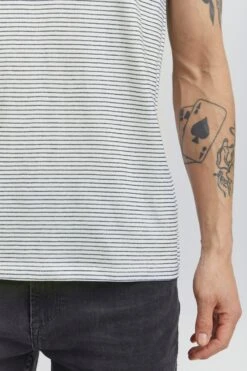 Indicode Jeans T-shirts Shirt Lupko Heren Offwhite -Herenkleding c8e5ddd13dd4577aebf6251a69ab108d