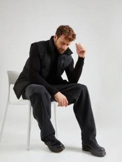 Calvin Klein Jeans Bodywarmers Bodywarmer Heren Zwart 8 Calvin Klein Jeans Bodywarmers Bodywarmer Heren Zwart -Herenkleding cb200f1428755c46d64c8fc8818c1a0f